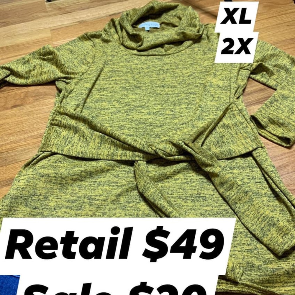 Paisley Raye Bellum sweater